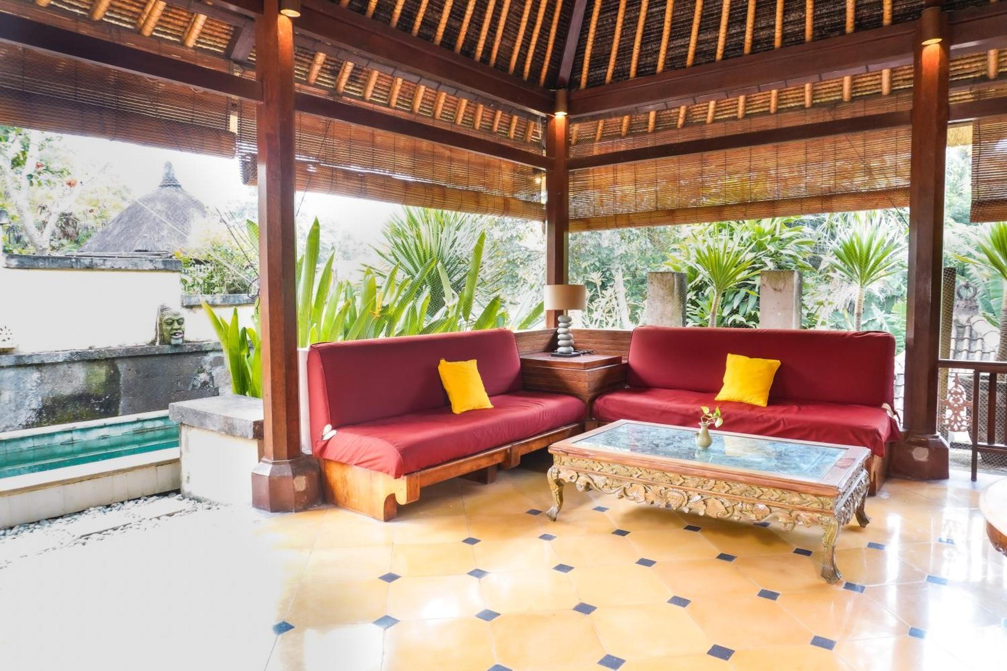 Alam Puri Art Museum And Villas Darmasaba Exterior photo